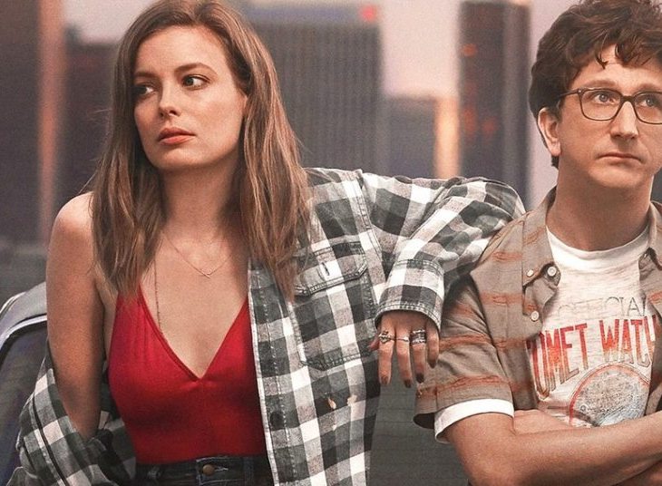 The two main characters of Netflix series Love stare in opposite directions