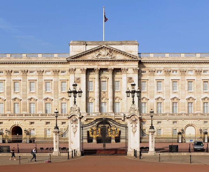 buckingham palace in London